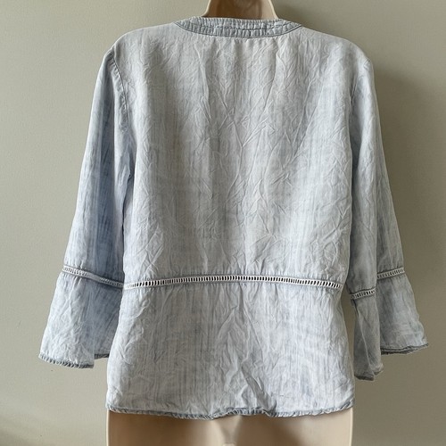Chelsea and Violet Chambray Blouse Women's Medium Light Blue Tunic Boho Hippie - Picture 5 of 7