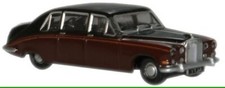 Oxford Diecast Black Daimler DS420 Limo  N scale