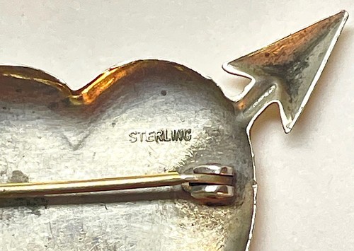 Vintage Sterling Silver USN Heart Military Pin - Picture 4 of 4