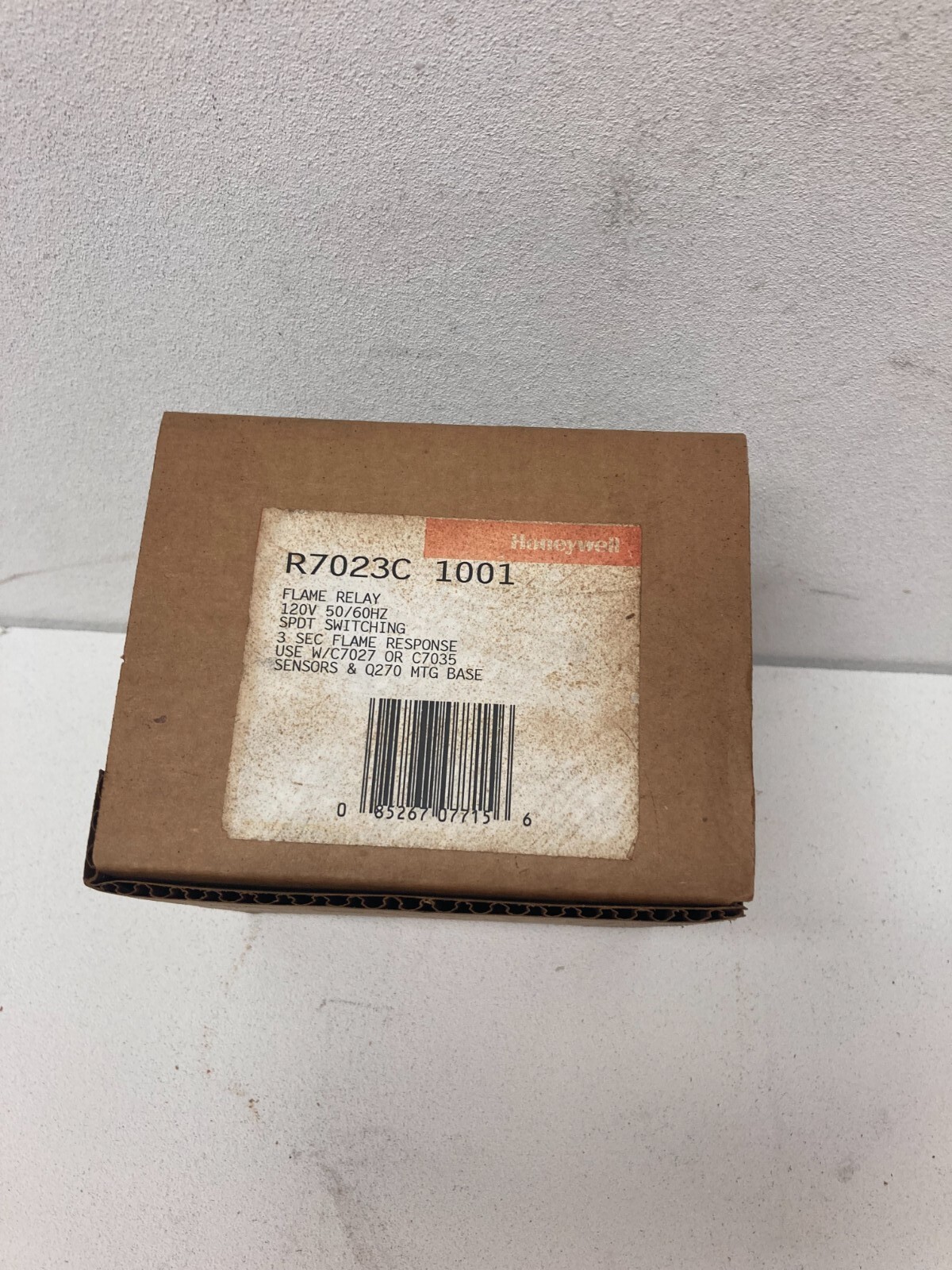 R7023C1001, Honeywell Flame Relay, 120V, 50/60Hz, Use w/ C7027 or C7035