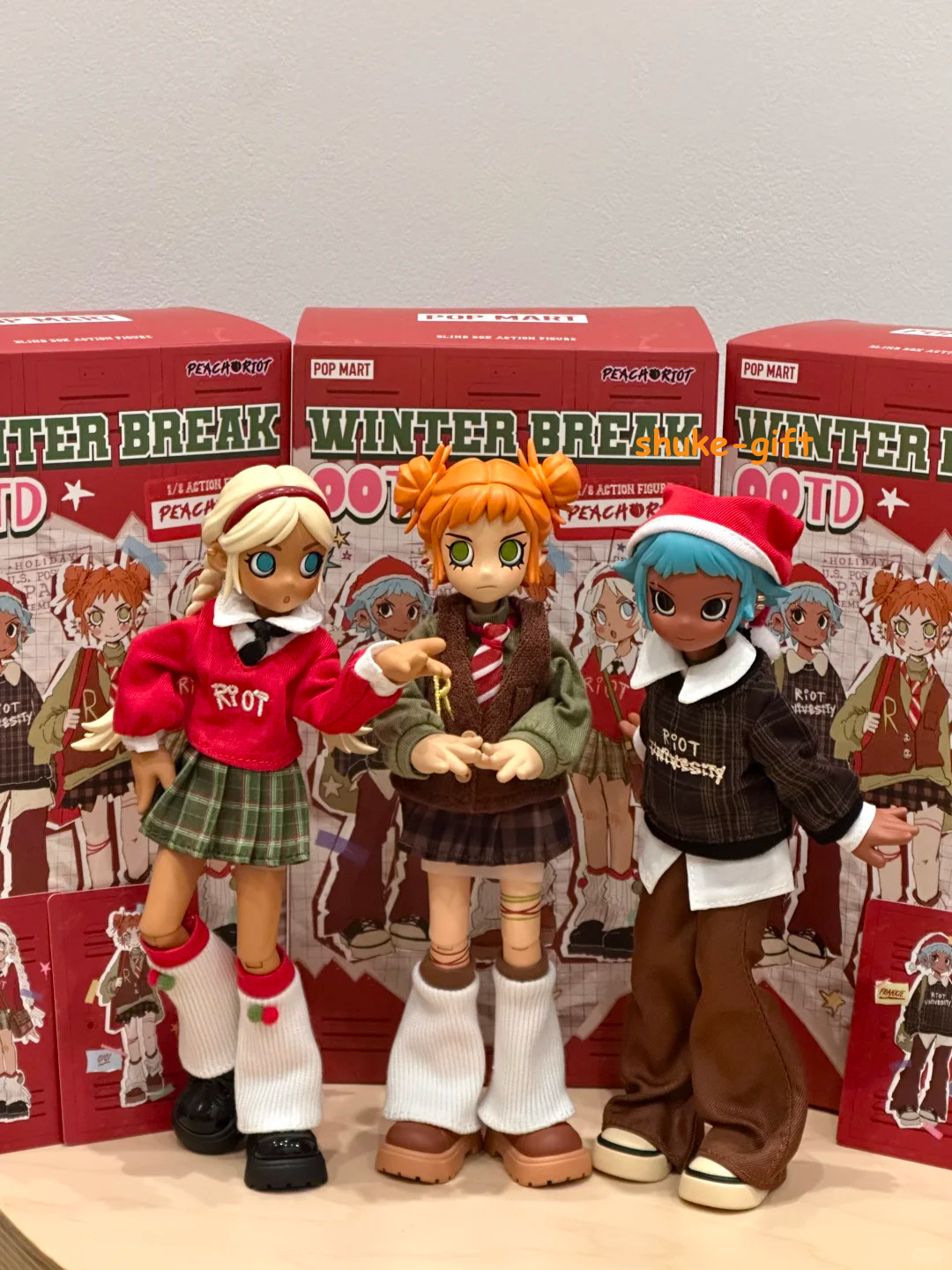 Peach Riot Winter Break Ootd Series 1/8 Action Figure Gift Blind Box