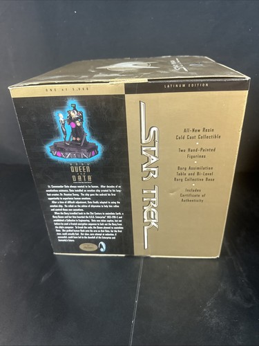 Diorama Star Trek Borg Queen e Data Gold Cast 6" nuovo - Foto 2 di 3