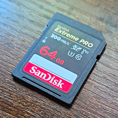 SanDisk Extreme PRO 64GB SDXC UHS-II V90 300MB/s High Speed SD Card (1 of 2)