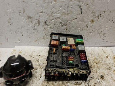 06-10 VW Mk5 Jetta GLI B6 PASSAT EOS AUDI A3 Fuse Box *1K0937124P #B2-2