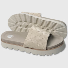 Yellow Box Kaibee Slide Sandals - NWT Womens Size 9.5 Ivory - 48753-FLR