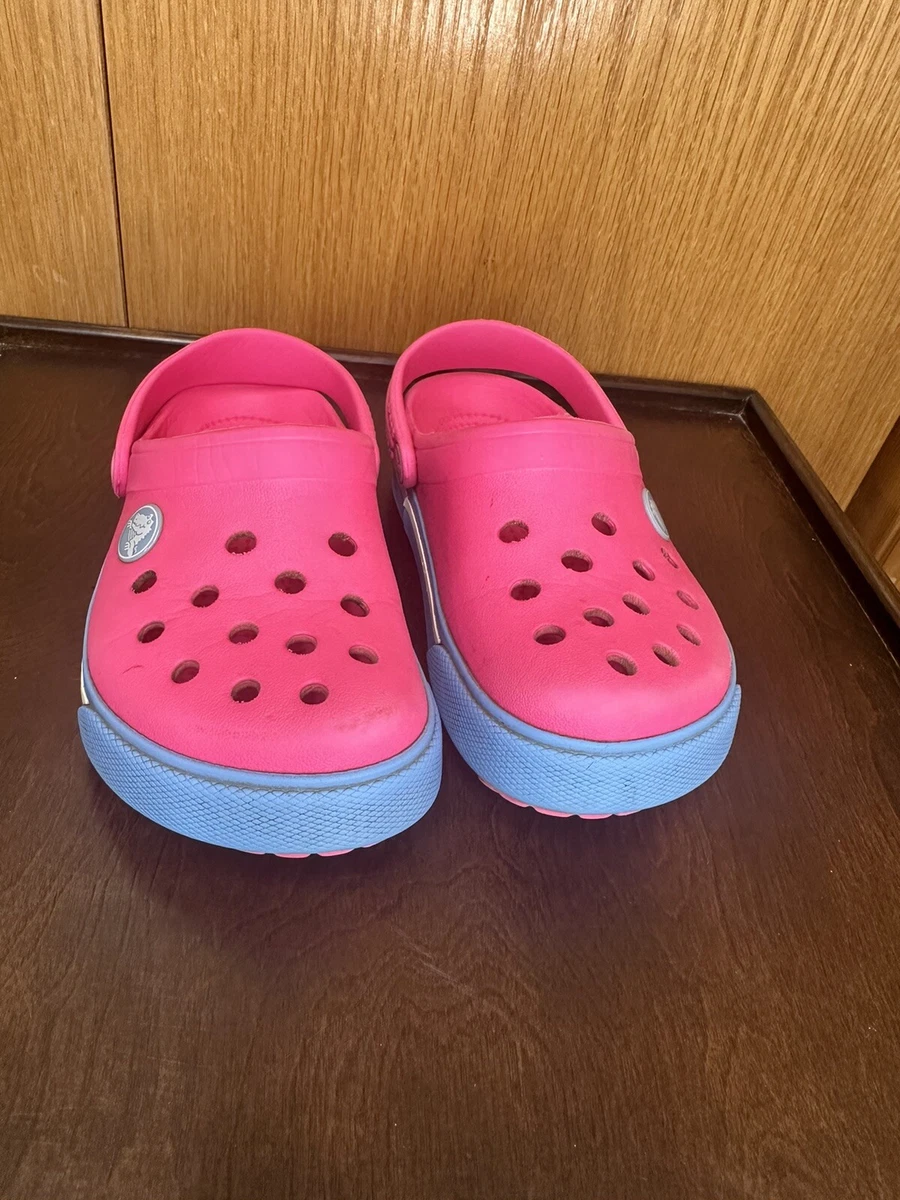 Crocs chambray on sale blue paradise pink