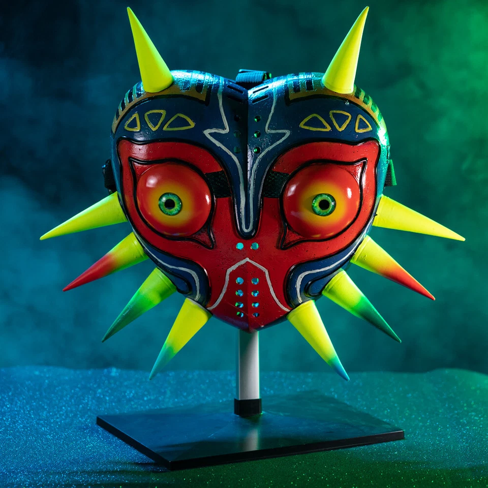 Xcoser The Legend of Zelda Majora Mask Cosplay Prop Game 1:1 Resin Replica Adult - Image 2 of 4