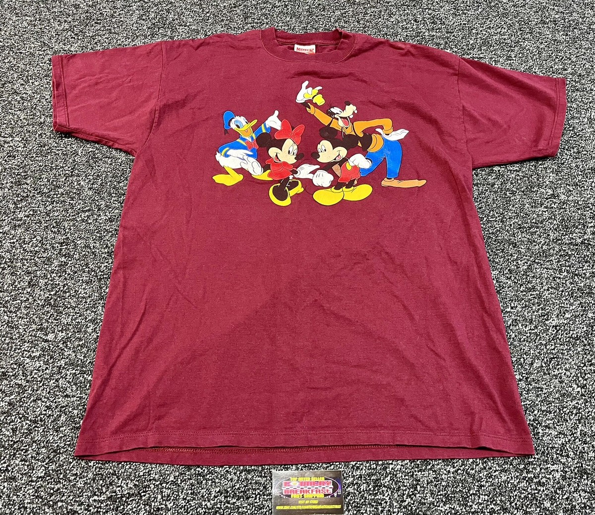Vintage Mickey Mouse Goofy Pluto Minnie Mickey Inc Disney T-Shirt 