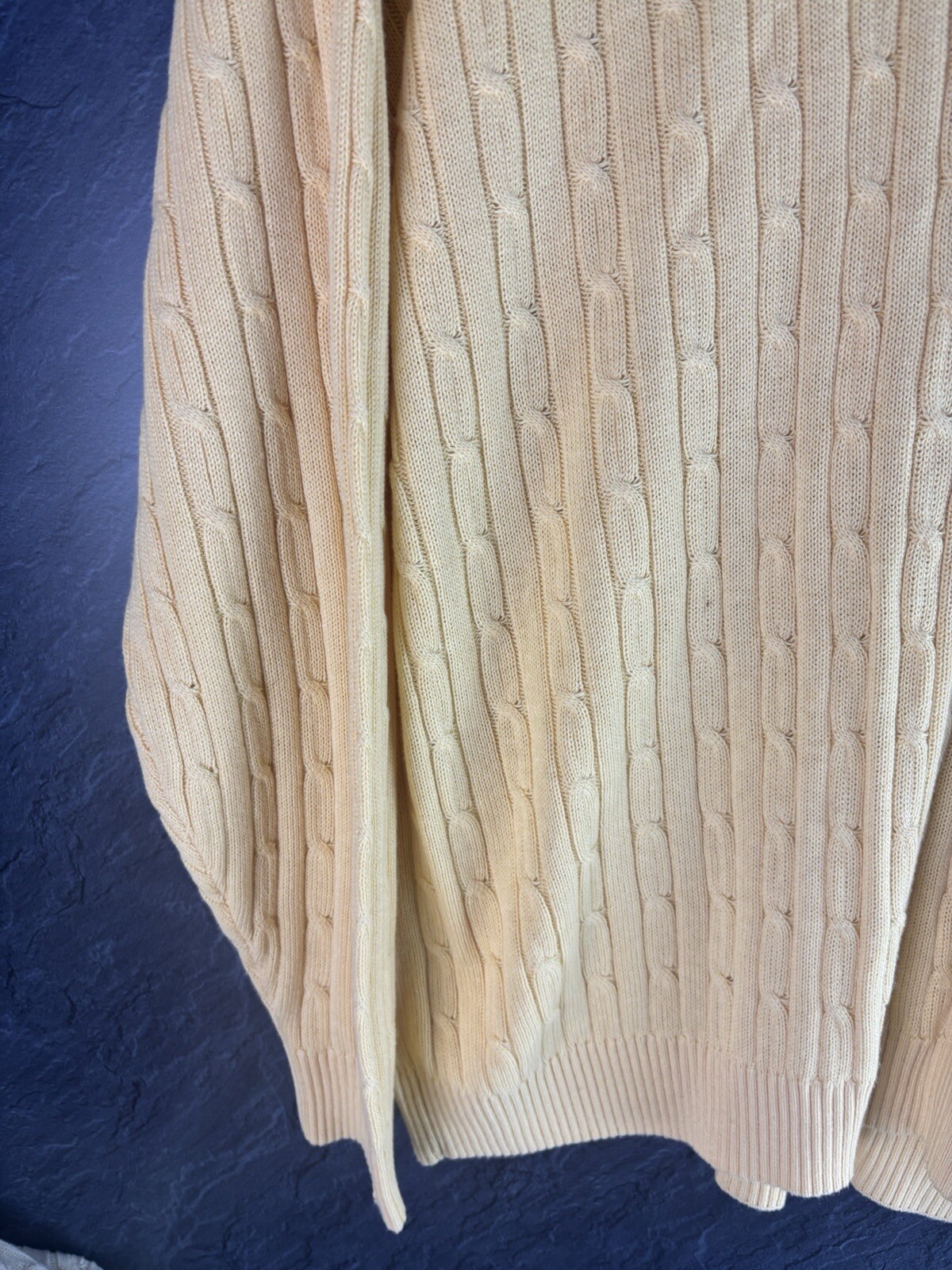 Picture 4 of 8