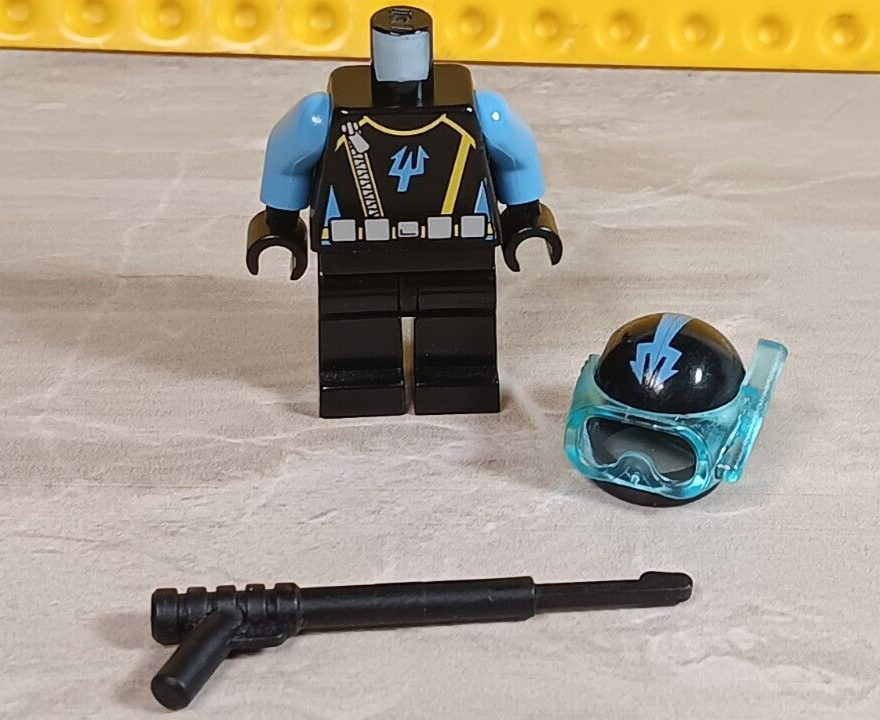 LEGO Deep Sea Diver Aqua Raiders ADD YOUR HEAD Trident Speargun