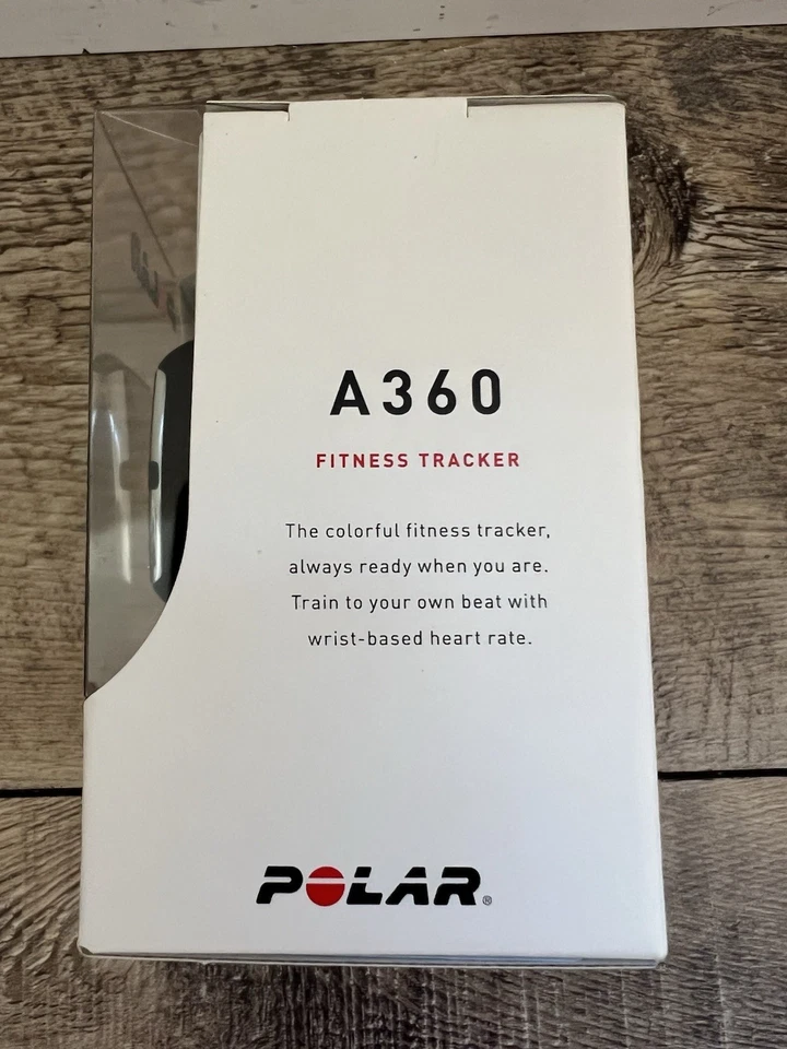 Polar A360 Fitness Tracker With Weist-Based Heart Rate Size M Black New - Image 4 of 4