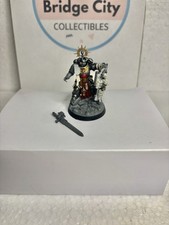 Warhammer 40k Indomitus Captain With Relic Shield- Missing Arm READ DESCRIPTION