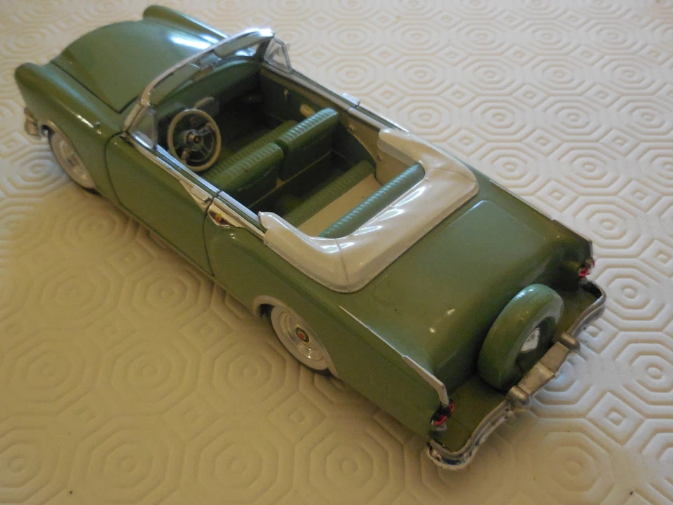 packard caribbean welly 1/24 ricambi recupero ripristino - Immagine 2 di 4