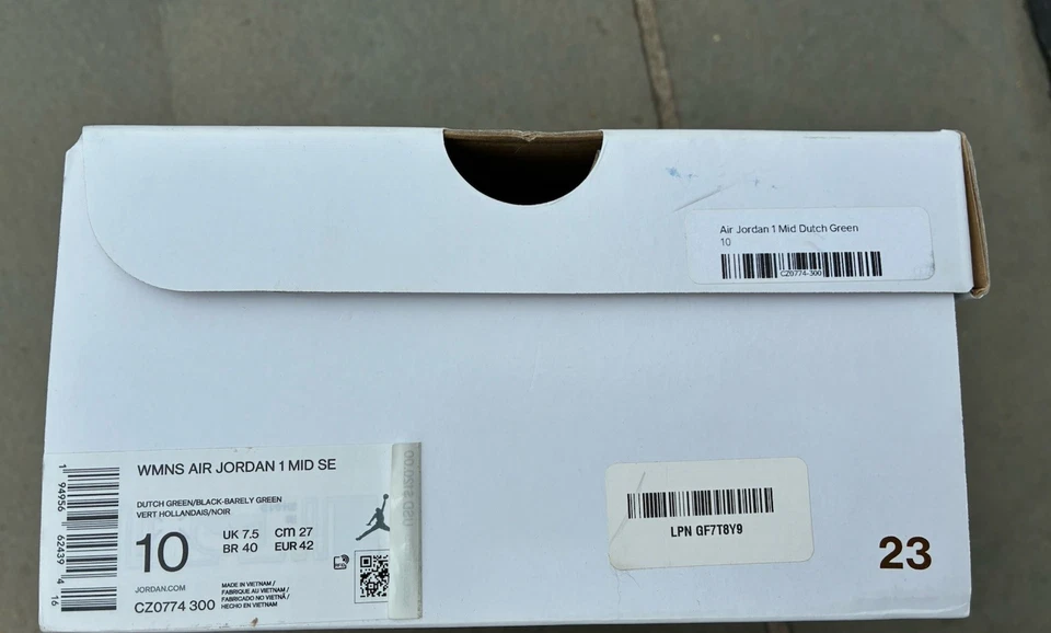 Nike Air Jordan 1 Mid Women’s 10 Men’s 8.5 Dutch Green - Image 2 of 4