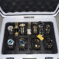 Invicta Men's Watch Lot, 12 Watches - Inside of Invicta Watch Carrying Case