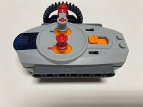 LEGO Technic: Model: Off-Road  4 x 4 Crawler 9398 remote. Power functions.