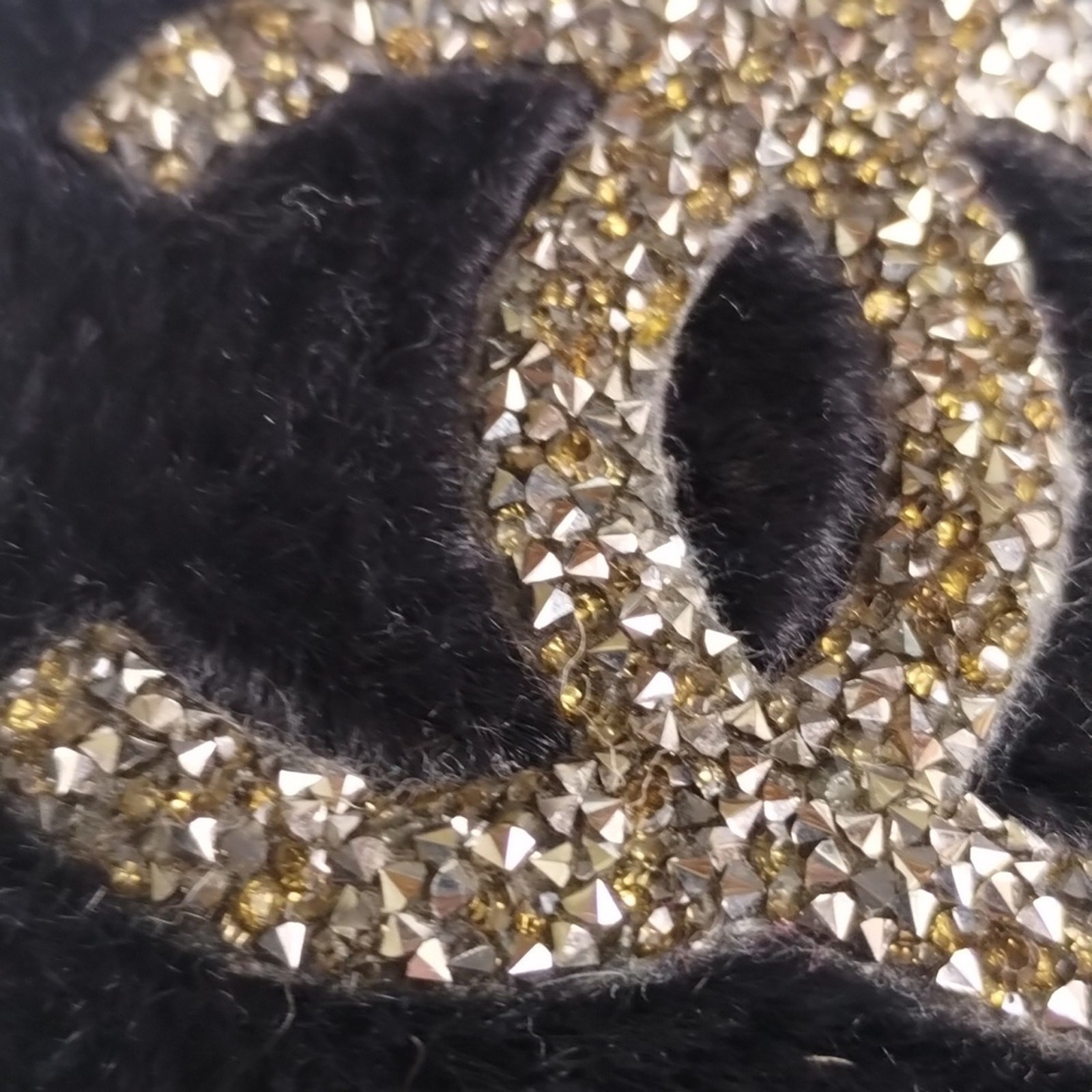 PANTOFOLA D’ORO Fluffy CC Gemstone nero e oro scintillante ciabatte di lusso in pelliccia sintetica 40 41