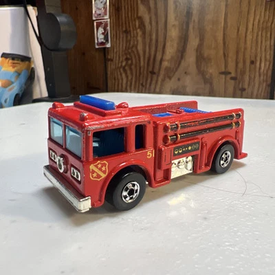 RARE Original 1976 Mattel Red Line Hot Wheels Fire Eater Engine Truck C9 - Image 1 of 4