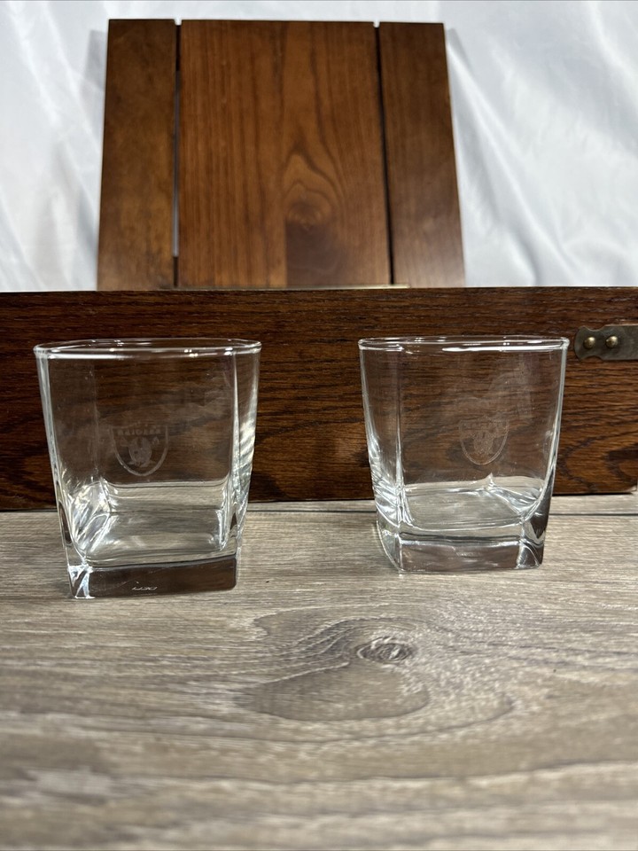 Las Vegas Raiders Whiskey Glass Gift Boxed Set Granite Chilling Stones