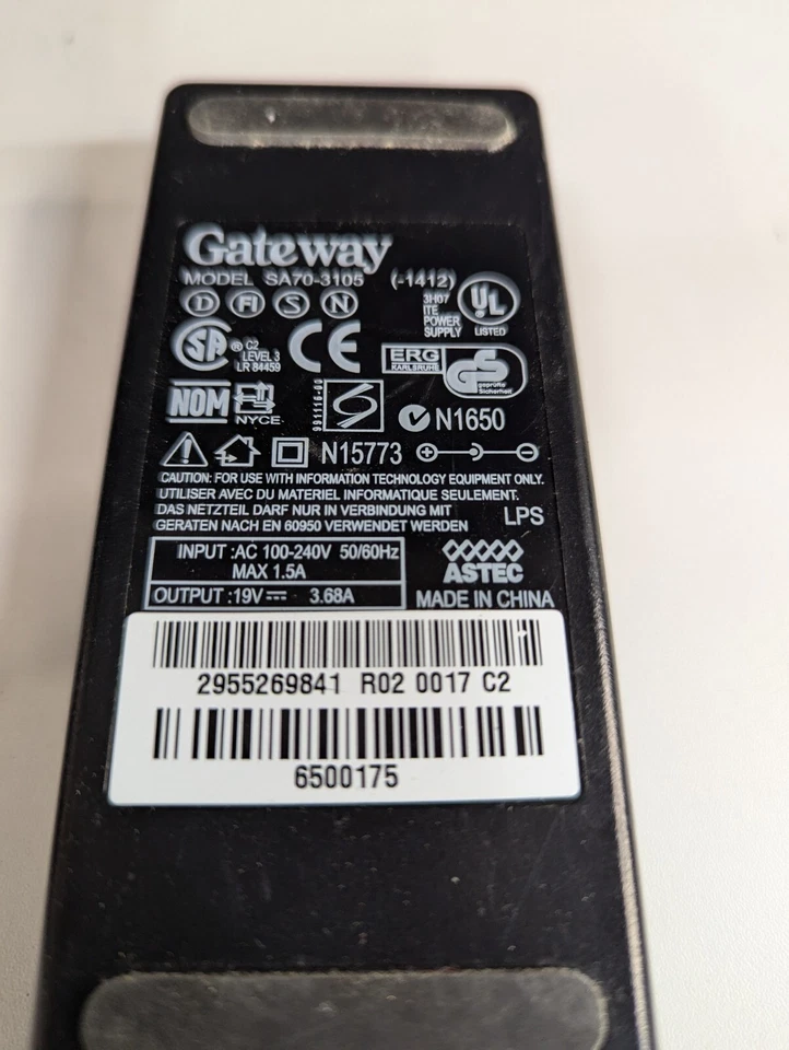 Gateway SA70-3105 AC Adapter 19v 3.68A 70W Power Supply For Gateway Solo - Image 2 of 3