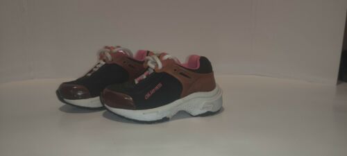 Guess shoes size 4.5 Toddler - Picture 1 of 12