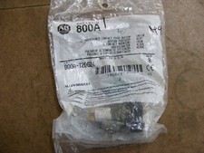 Allen Bradley 800A-T2DG24 GREEN Push Button Switch 800A-T zz3