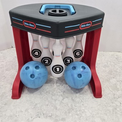 Little Tikes My First Bowling 6 pin Set with Easy Reset Button 2 Original Balls