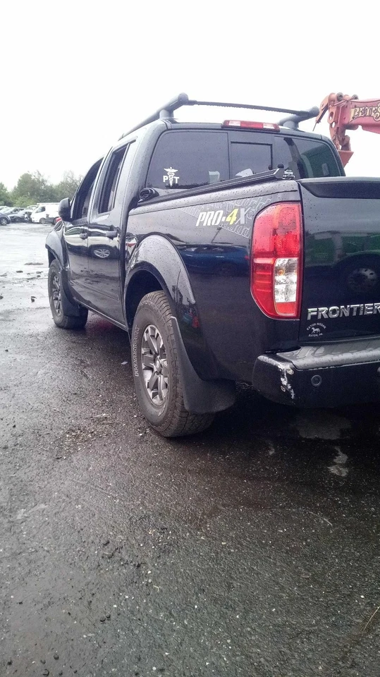 2020 Nissan Frontier Left Disc Brake Caliper 390774 Black 40K Miles Foto 4 de 4