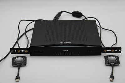 Barco ClickShare CSE-800 Wireless Presentation System R9861580NA with 2 Buttons