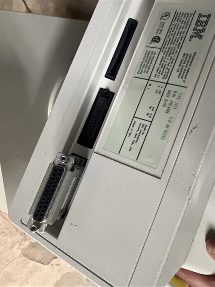IBM 3151 Monochrome 12" CRT ASCII Display Terminal Monitor  UNTESTED - Image 4 of 4