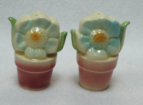 Vintage Shawnee Pottery 1950's Blue Flowers Salt & Pepper Set Flower Pots