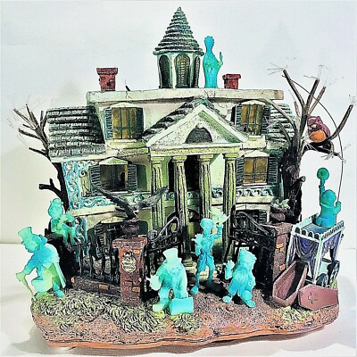 DISNEY HAUNTED MANSION LIGHT UP HOUSE HITCHHIKER GHOSTS RARE RETIRED SCULPTURE | eBay