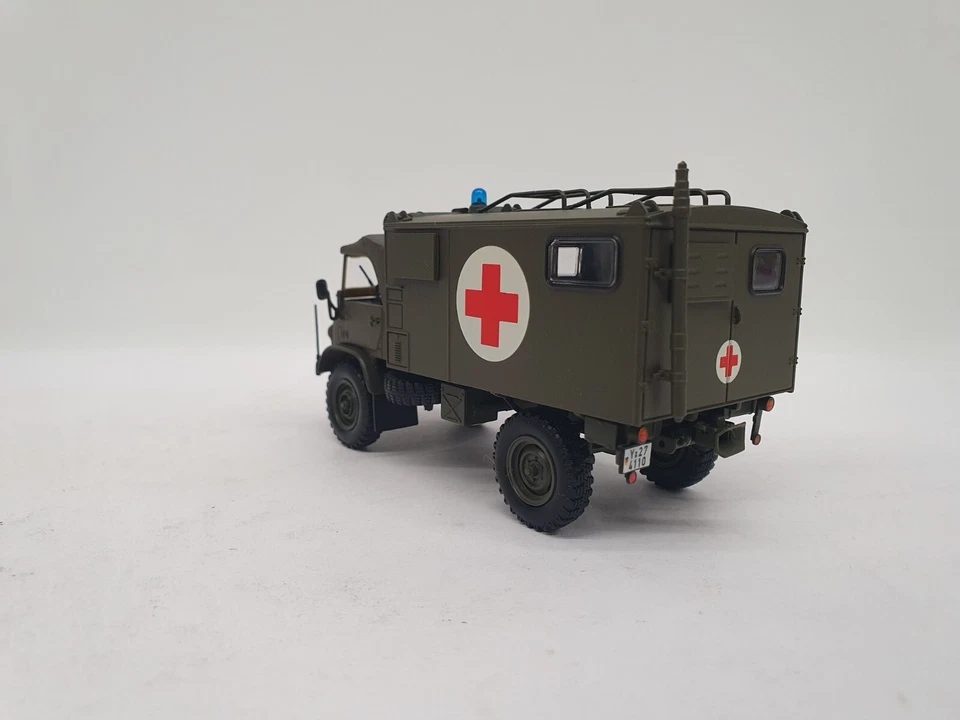 1/43 MEGA RARE MERCEDES UNIMOG 404 KRKW BUNDESWEHR 1960 MINICHAMPS 439035040 - Image 4 of 4