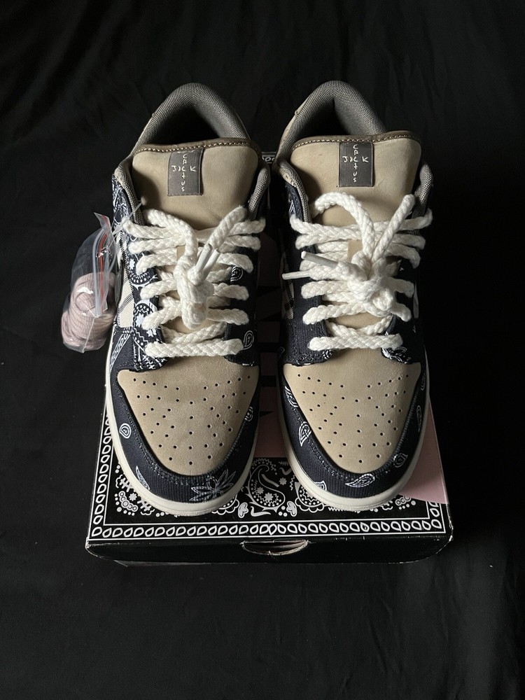 Travis Scott SB Dunk x Low Premium size 9.5 Mens, 11.5 Womens