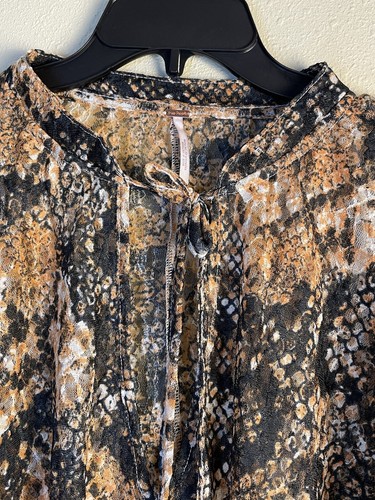 Free People Womens Size XS Sheer Top Out For The Night in Snake Combo NEW - Picture 3 of 9