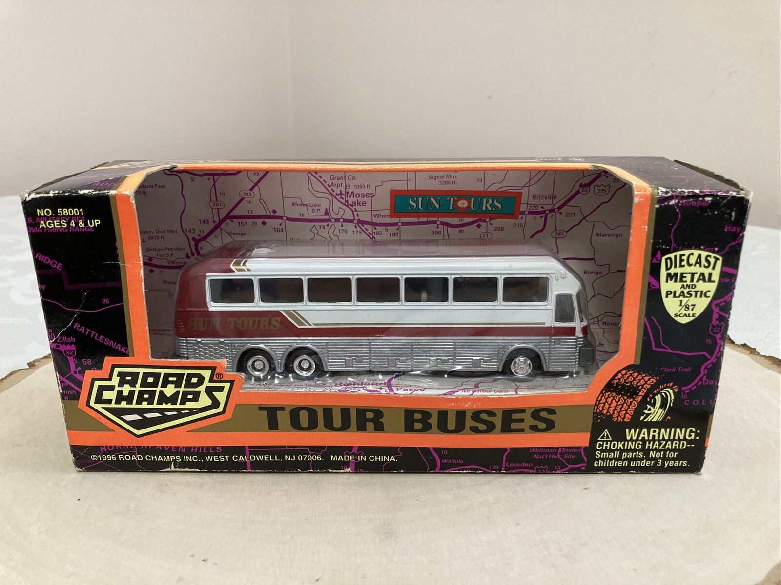VTG 1996 Road Champs Tour Buses Sun Tours NO. 58001 Die Cast 1/87 Scale Bus
