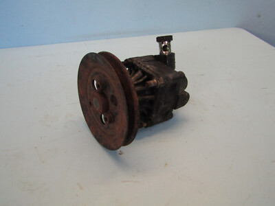 Audi 80 B3 8A2 Servopumpe 1,8l S PM 90PS Hydraulikpumpe 026145155B