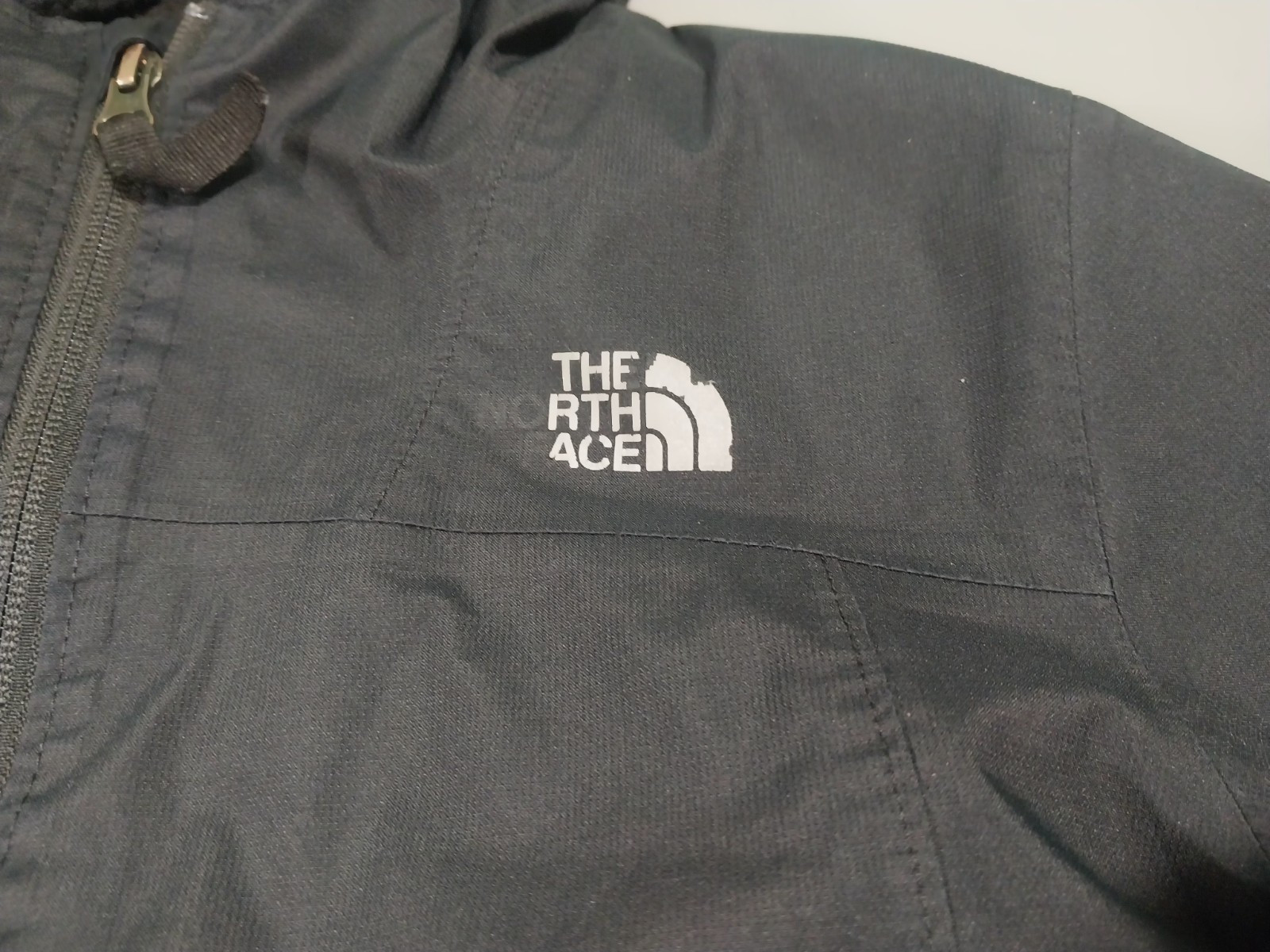 The North Face Windwall Youth Black Fleece Lined Shell Jacket Boys Large 14-16 thumbnail 2