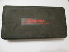 Snap-On ACT1300A Deluxe A/C Clutch Hub Puller and Installer Kit