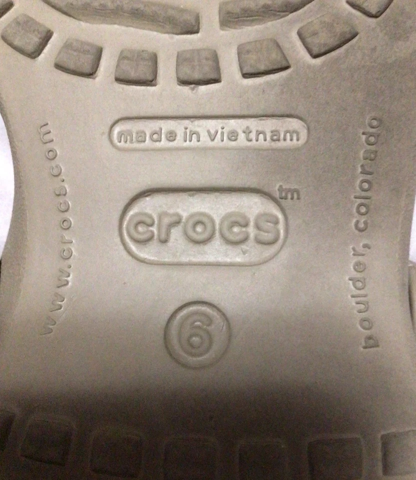 Crocs Classic Sandals Women Size 10 Brown Tan Two-Strap Lightweight - Image 3 of 4