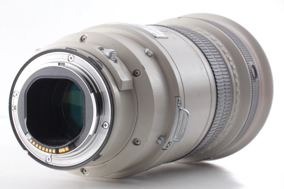 Leer [casi como nuevo] Teleobjetivo Canon EF 300 mm f/2,8 L IS USM de JAPÓN Foto 4 de 4
