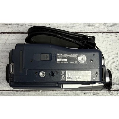 Sony Handycam Vision CCD-TRV318 560x Digital Zoom 2.5