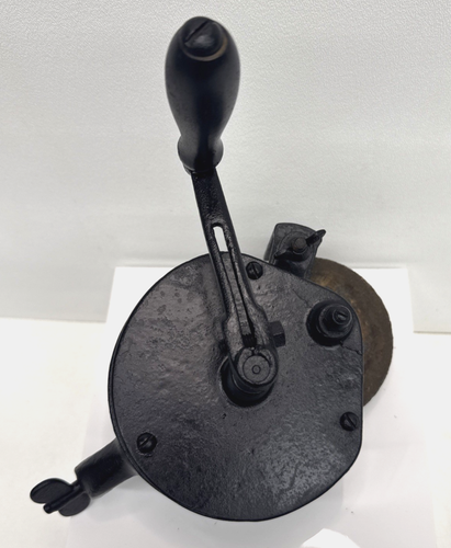 Antique Early 1900's/ Vintage Hand Crank Bench Grinder / Sharpener Works Great - Picture 12 of 12