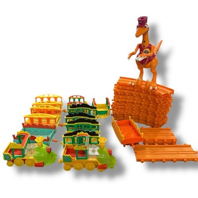2010 PBS Learning Curve Jim Henson Dinosaur Train Set W/ Dinosaur Conductor