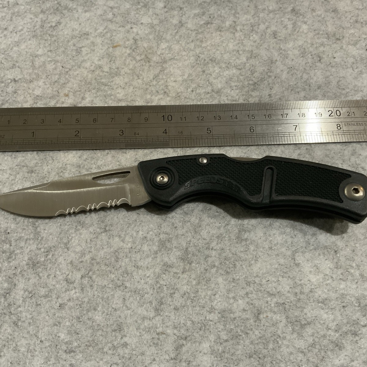 Meyerco Seki Japan AUS-8 Speedster Blackie Collins Pocket Knife W