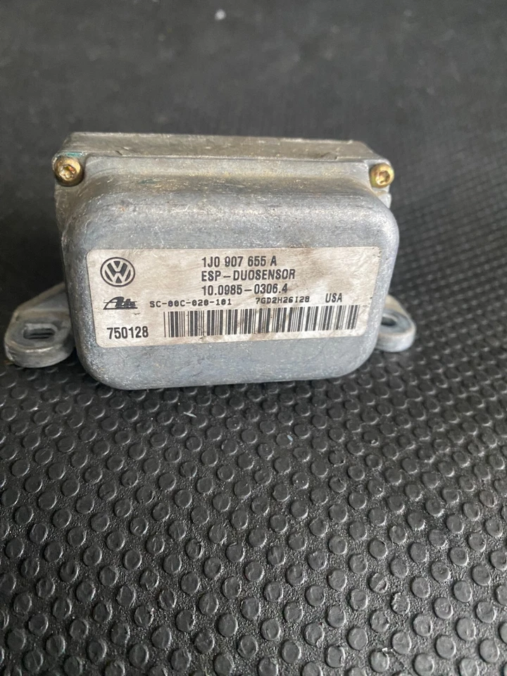 Volkswagen Golf MK4 2003 ESP sensor de velocidad de guiñada 1J2907637E #10 Foto 4 de 4