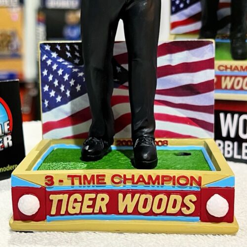 TIGER WOODS 3X "US Open Champion" PGA Nike Exclusive Golf Bobblehead - Picture 3 of 13