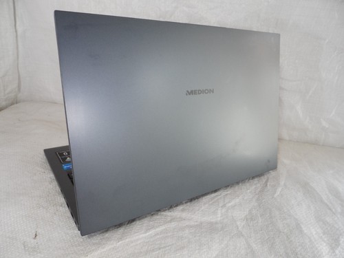 Medion Akoya E15423 15"FHD Core i5-1155g7 2.5G 256g 8G Win11 good fast Laptop 34 - Picture 8 of 12