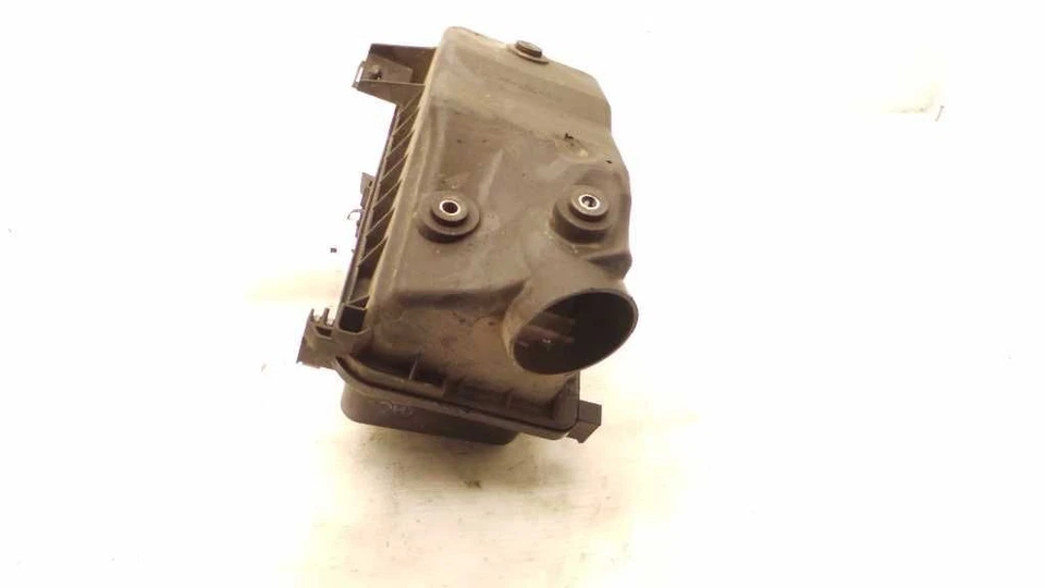 02-08 TOYOTA COROLLA 1.8L V4 AIR CLEANER BOX - Image 4 of 4