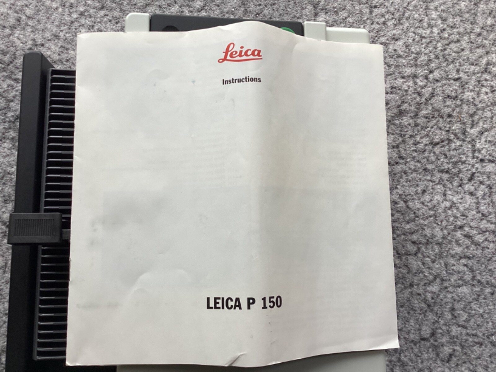 1992 NIB~Leica Pradovit P 150 35mm Slide Projector HEKTOR-P2 1:2,8/85 m
